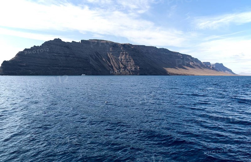 Steep gullied cliffs near Punta Fariones, Chinijo Archipelago, Orzola, Lanzarote, Canary Islands, Spain, Europe