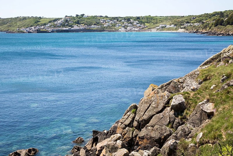 Coastal scenery near Coverack, Lizard Peninsula, Cornwall, England, UK