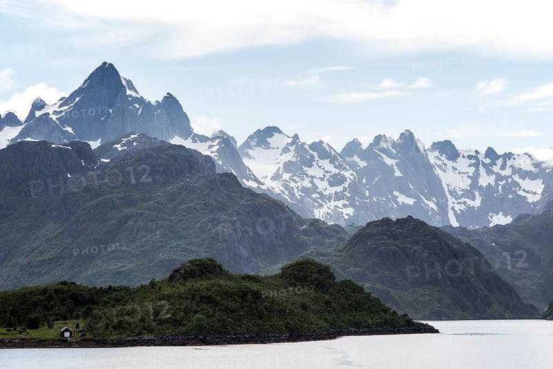 Jagged mountain peaks Raftsundet strait, Lofoten Islands, Nordland, northern Norway