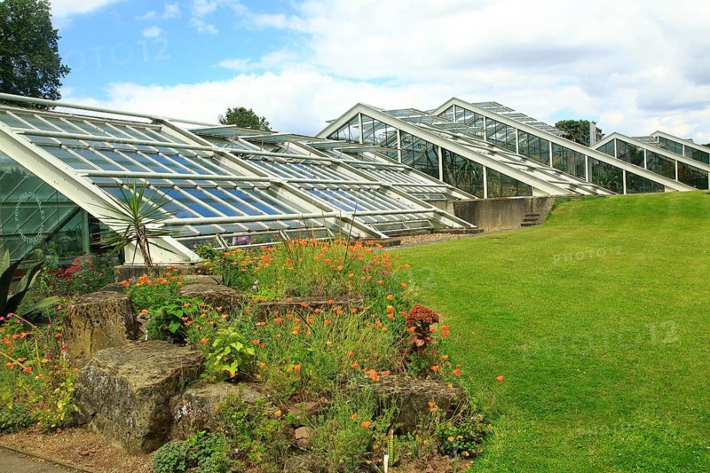 Princess of Wales conservatory glasshouses, Kew Gardens, Royal Botanic Gardens, London, England, UK