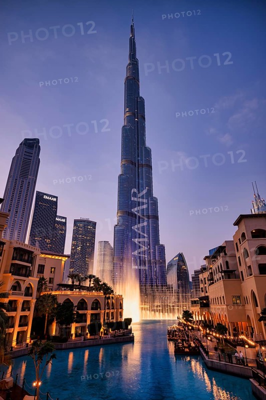Burj Khalifa, Lake Burj Khalifa, fountain, water features, Souk Al Bahar, shopping centre, illumination, neon sign, logo EMAAR, Downtown, evening light, twilight, blue hour, Financial District, Dubai, United Arab Emirates, VAR, Asia