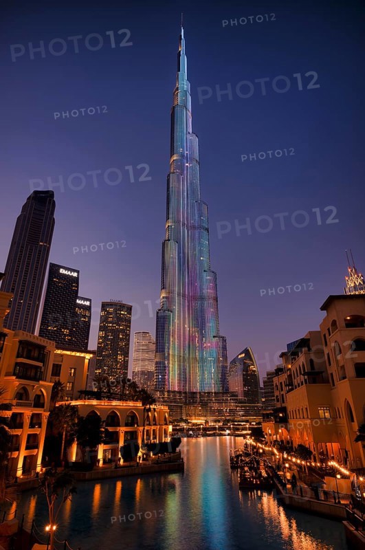 Burj Khalifa, Lake Burj Khalifa, Souk Al Bahar, shopping centre, illumination, Logo EMAAR, Downtown, evening light, twilight, blue hour, Financial District, Dubai, United Arab Emirates, VAR, Asia