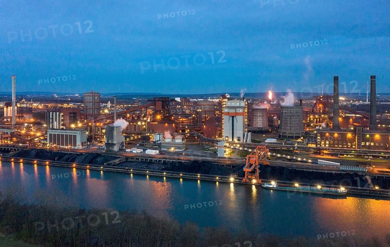 Salzgitter AG steelworks. Salzgitter AG, Avacon and Lime tree launch the operation of industrial hydrogen production based on electricity from wind power. With the operation of the Wind Hydrogen Salzgitter - WindH2 project, green hydrogen will be produced on the site of the steelworks in future, 12.04.2022