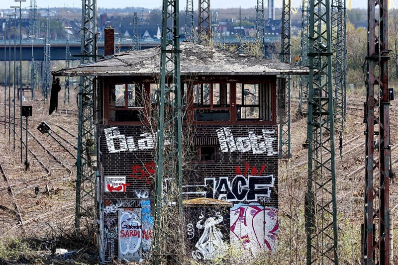 Former signal box in a disused marshalling yard, Dortmund, 10.04.2022