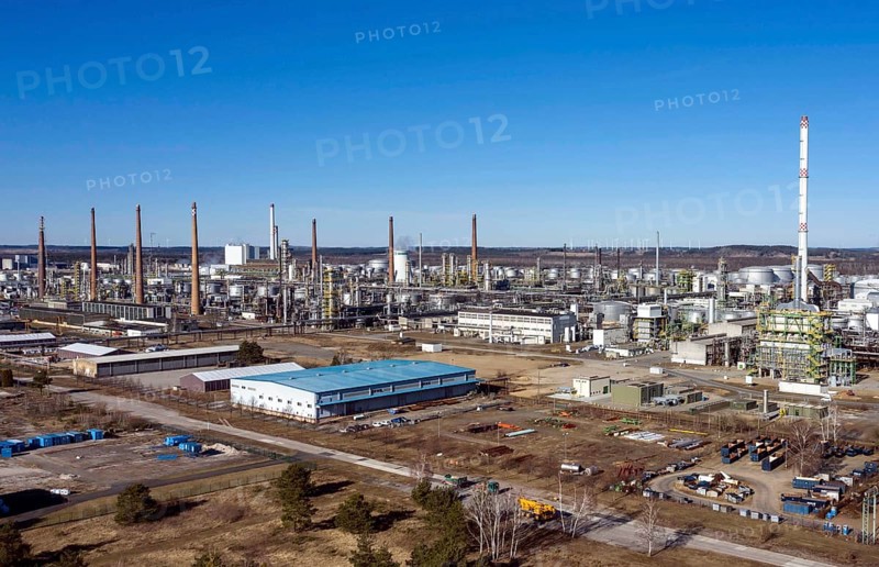 Aerial view of PCK-Raffinerie GmbH in Schwedt, 07/03/2022