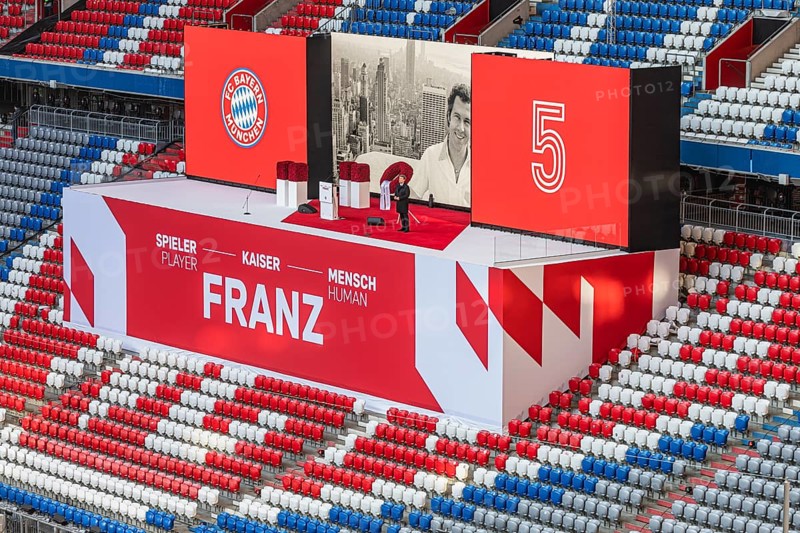 Tenor Jonas Kaufmann sings at the memorial service, FC Bayern Munich funeral service for Franz Beckenbauer, Allianz Arena, Fröttmaning, Munich, Upper Bavaria, Bavaria
