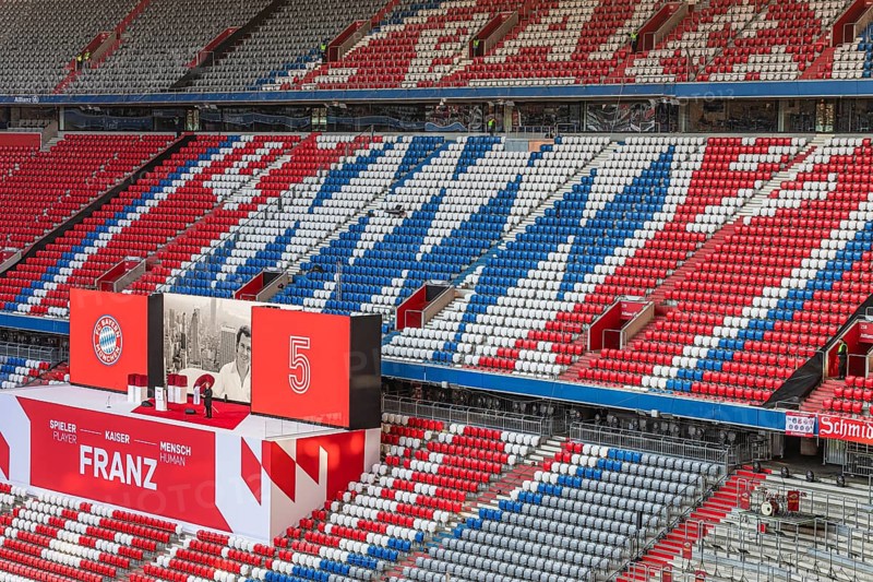 Tenor Jonas Kaufmann sings at the memorial service, FC Bayern Munich funeral service for Franz Beckenbauer, Allianz Arena, Fröttmaning, Munich, Upper Bavaria, Bavaria