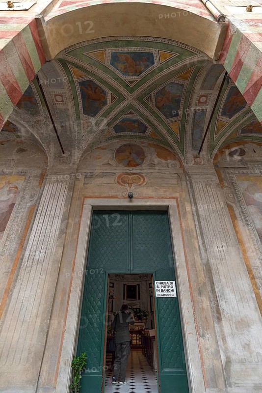 Entrance portal of the church of San Pietro ion Banchi, consecrated in 1585, Piazza Banchi Genoa, Italy, Europe