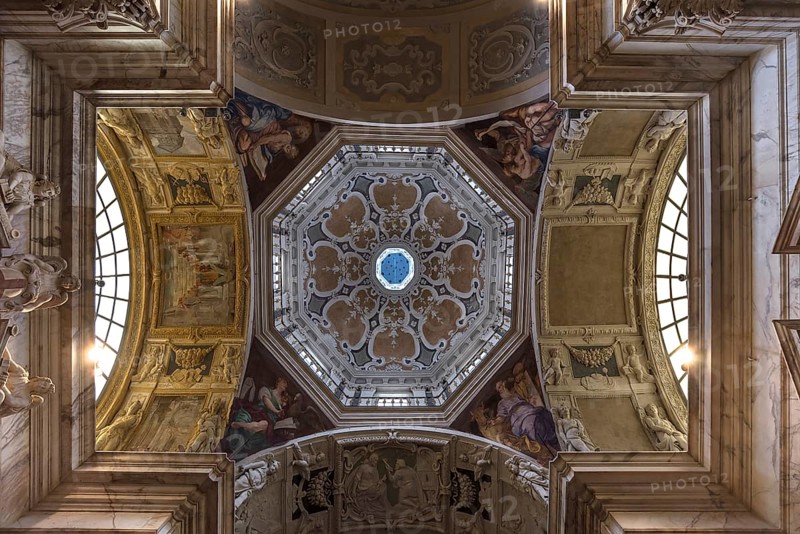 Dome of the church of San Pietro ion Banchi, consecrated in 1585, Piazza Banchi Genoa, Italy, Europe