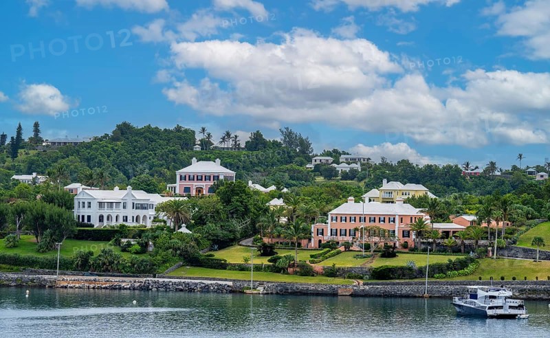 Living in Hamilton Bermuda