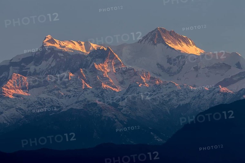 Annapurna II (7937m) and Annapurna IV (7525m, left) mountain peaks seen at sunrise on a clear January, winter morning. Photographed from Sarangkot, the popular viewpoint above Pokhara. Annapurna Massif, the Himalayas. Kaski District, Gandaki Province, Nepal, Asia