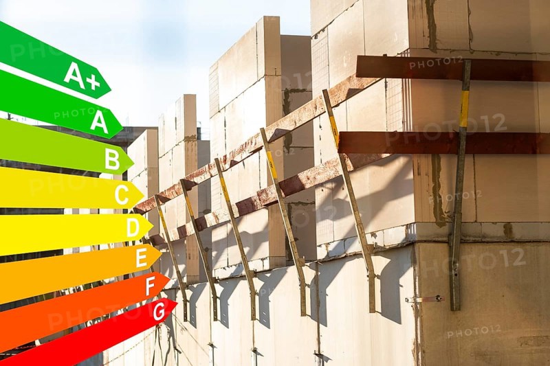 Construction site of a new housing estate, graphic with energy efficiency classes for buildings according to the GEG, Düsseldorf, Germany, Europe