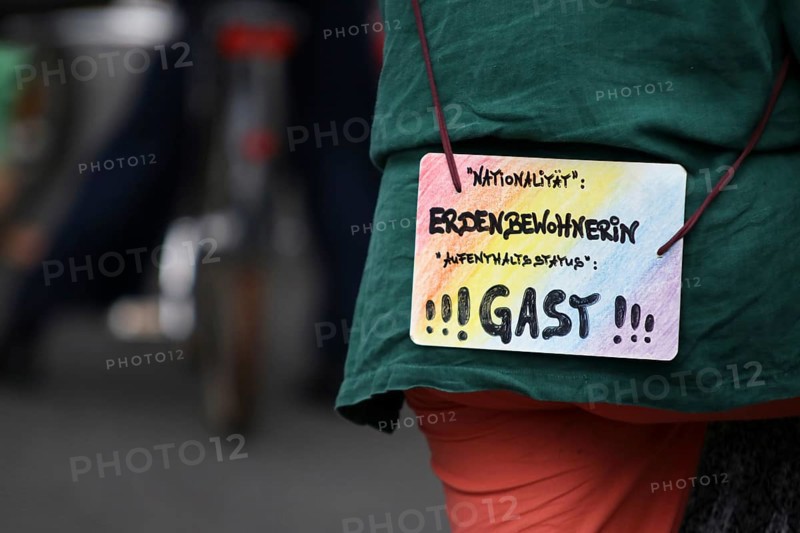 Sign of a demonstrator at the alliance demo on climate racism and climate flight, with, among others, Fridays For Future, Extinction Rebellion, Sea-Watch, Sea-Eye, Seebrücke, Omas gegen Rechts in Hamburg, Germany, Europe