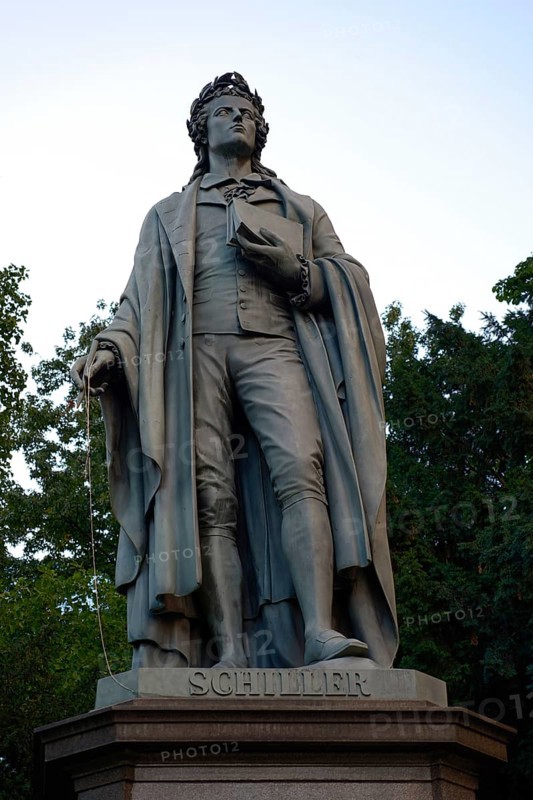 Schiller monument, sculpture, Frankfurt am Main, Hesse, Germany, Europe