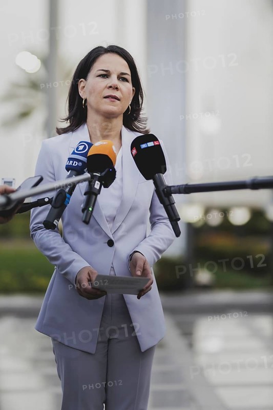 Annalena Bärbock (Alliance 90/The Greens), Federal Foreign Minister, photographed during a press statement after an unscheduled stop in Jeddah, 24 January 2024. The flight with the German Foreign Minister on board had to make a stopover in Jeddah due to a lack of overflight permission through Eritrea's airspace. Bärbock is visiting Djibouti, Kenya and South Sudan as part of her trip to East Africa / Photographed on behalf of the Federal Foreign Office