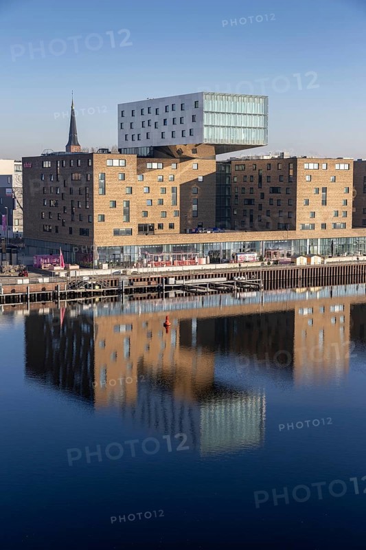 Design hotel nhow, reflection of the Spree, former eastern harbour, Friedrichshain-Kreuzberg, Berlin, Germany, Europe