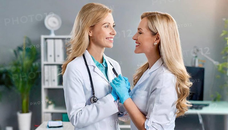 AI generated, RF, woman, woman, man, men, doctor, female doctor, two, 30-35, years, attractive, attractive, doctor's office, hold, hand, in love, love, affection, tenderness, blond, blonde, blonde, beautiful teeth, long hair, two people, lovers, bearded, AI generated