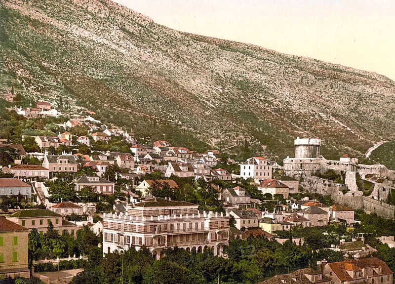 The Hotel Imperia in Ragusa, now Dubrovnik, Dalmatia, now Croatia, c. 1890, Historic, digitally restored reproduction from a 19th century original The Hotel Imperia in Ragusa, now Dubrovnik, Dalmatia, now Croatia, 1890, Historic, digitally restored reproduction from a 19th century original