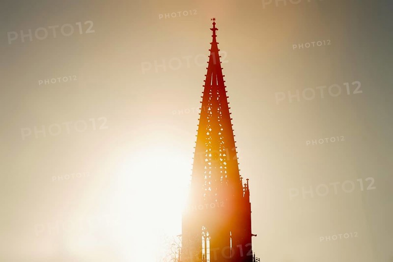 Tower of Freiburg Minster, sunset, Freiburg im Breisgau, Black Forest, Baden-Wuerttemberg, Germany, Europe