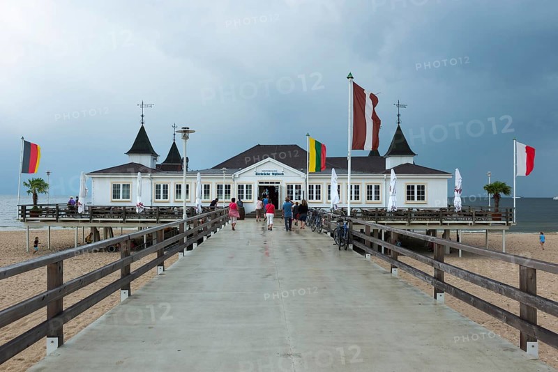 Pier at the lido of Ahlbeck, travel, summer holiday, tourism, Baltic Sea, Baltic Sea coast, lido, lido, holiday, summer holiday, weather, cloudy, bad weather, Usedom, Mecklenburg.Vorpommern, Germany, Europe
