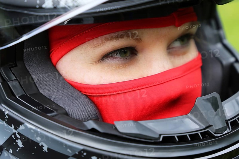 Symbolic image: Racer with helmet and balaclava