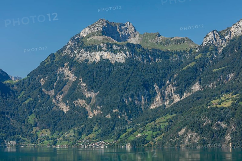 Building on Lake Lucerne with Uri Rotstock and Gitschen, Canton Uri, Switzerland, Building, Lake Lucerne, Uri, Switzerland, Europe