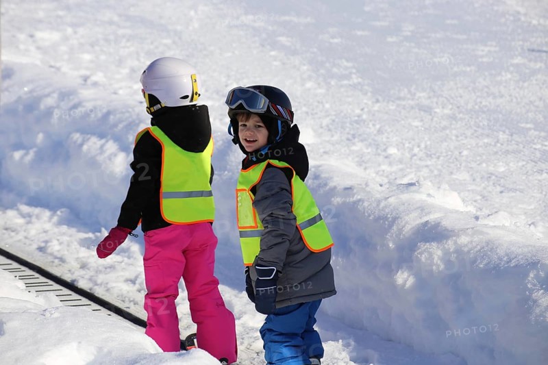 Children at the ski school in the ski resort of Serfaus, Fiss, Ladis (Tyrol, Austria)