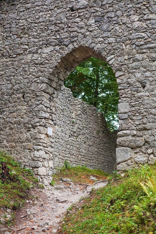 Ruin of Werdenfels Castle with overcast sky, Garmisch-Partenkirchen, Werdenfelser Land, Upper Bavaria, Bavaria, Germany, Europe