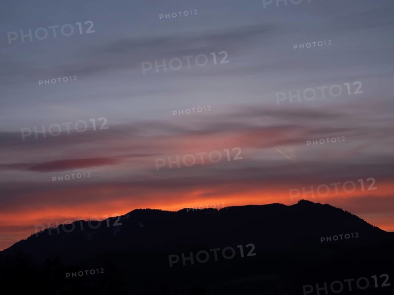 Dawn over the Mugel, panoramic view, Leoben, Styria, Austria, Europe