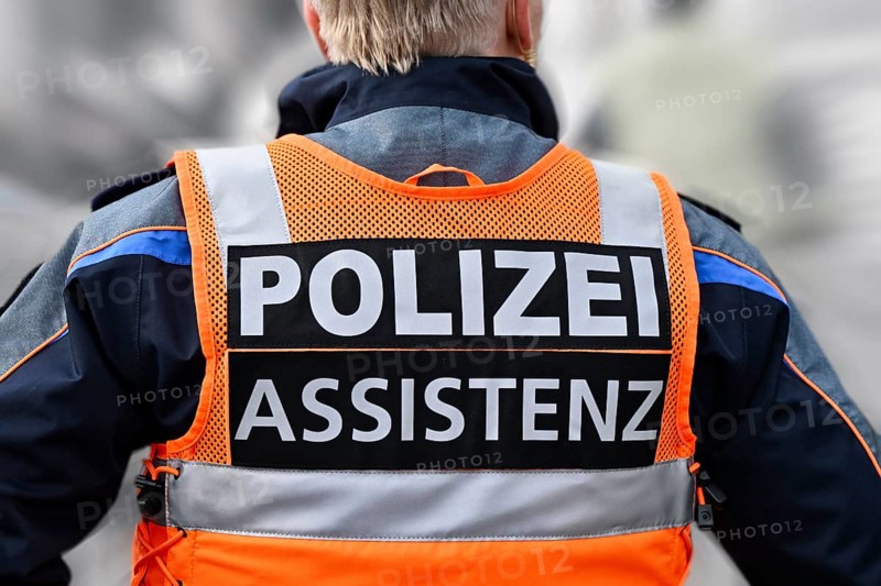Police assistance lettering