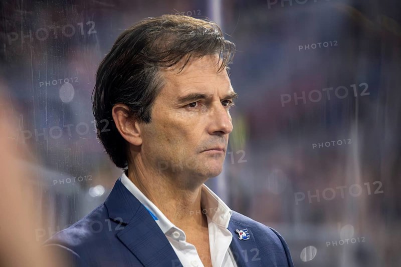 Coach Dallas Eakins (Adler Mannheim) on match day 41 of the 2023/2024 DEL (German Ice Hockey League) season during the game against Iserlohn Roosters