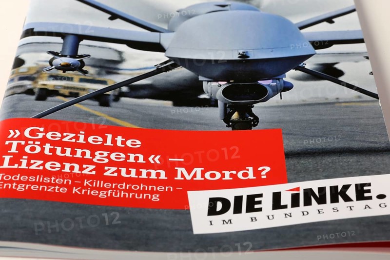 Symbolic image Die Linke: Brochure on the topic of warfare with drones