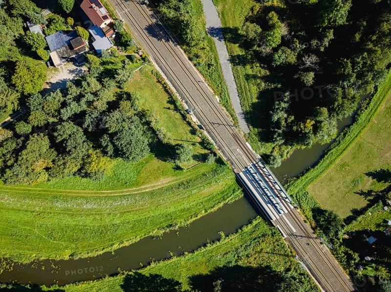 Railway bridge over the Schwarze Elster, Hoyerswerda, Saxony, Germany, Europe