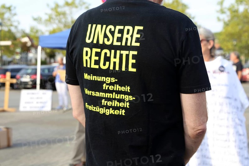 Monday demonstration against the corona measures in Bad Duerkheim under the motto Talking together, finding common ground