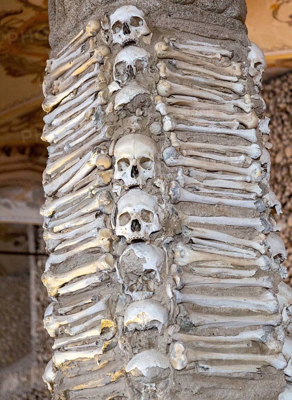 The Chapel of Bones, Capela dos Ossos, city of Evora, Alto Alentejo, Portugal, southern Europe, Europe