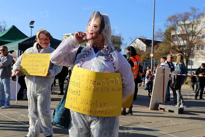Speyer: Corona protests against the federal government's measures. The protests were organised by the Querdenken 6232 Speyer initiative