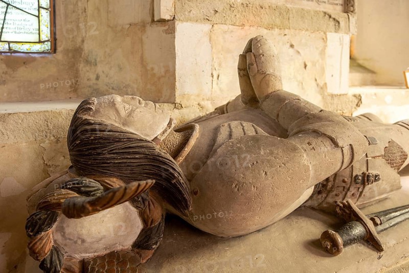 Tomb of Sir John Seymour d 1590 father of Queen Jane Seymour, Great Bedwyn church, Wiltshire, England, UK