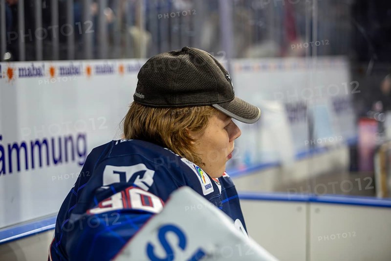 Goalkeeper Arno Tiefensee (Adler Mannheim) on matchday 41 of the 2023/2024 DEL (German Ice Hockey League) season against Iserlohn Roosters. Tiefensee was a substitute goalkeeper in this game