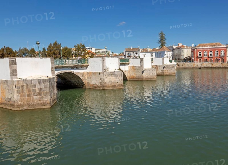 Ponte Romana de Tavira, Roman Bridge spanning the River Gilao, town of Tavira, Algarve, Portugal, Europe