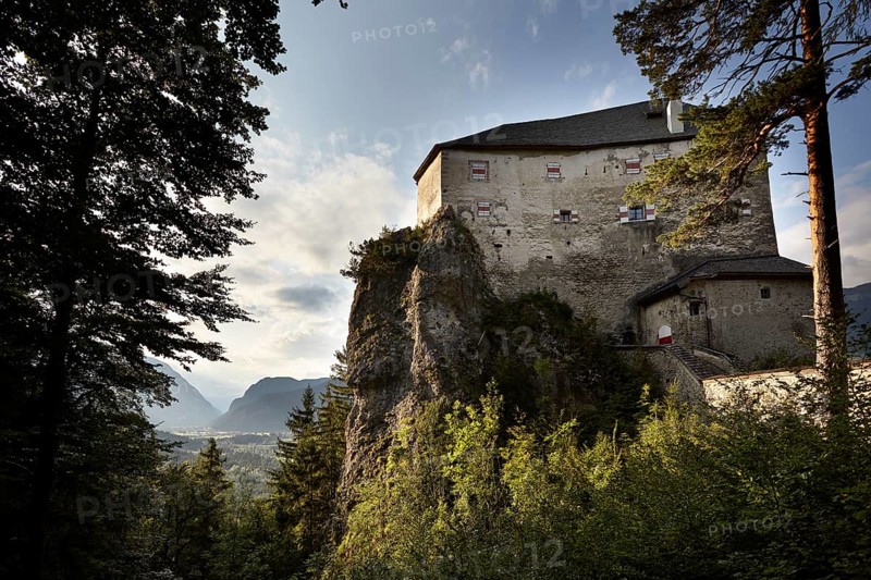 Stein Castle, rock castle in Dellach im Drautal, Carinthia, Austria, Europe