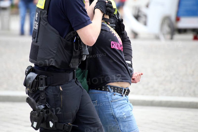 Berlin: The planned lateral thinker demo for peace and freedom against the corona measures of the federal government was banned. Several arrests were made