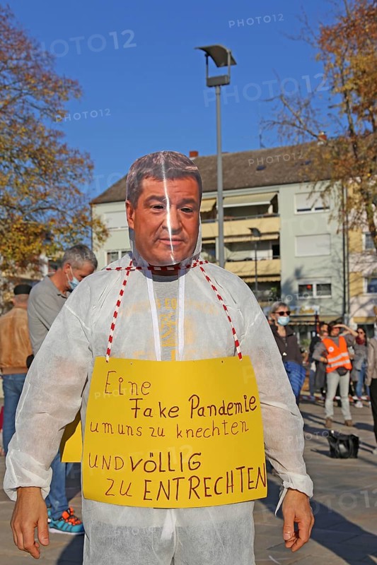 Speyer: Corona protests against the federal government's measures. The protests were organised by the Querdenken 6232 Speyer initiative