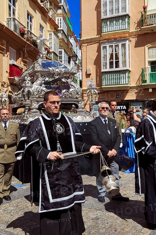 Semana Santa, procession, tourists, festivities in Cadiz, Spain, Europe