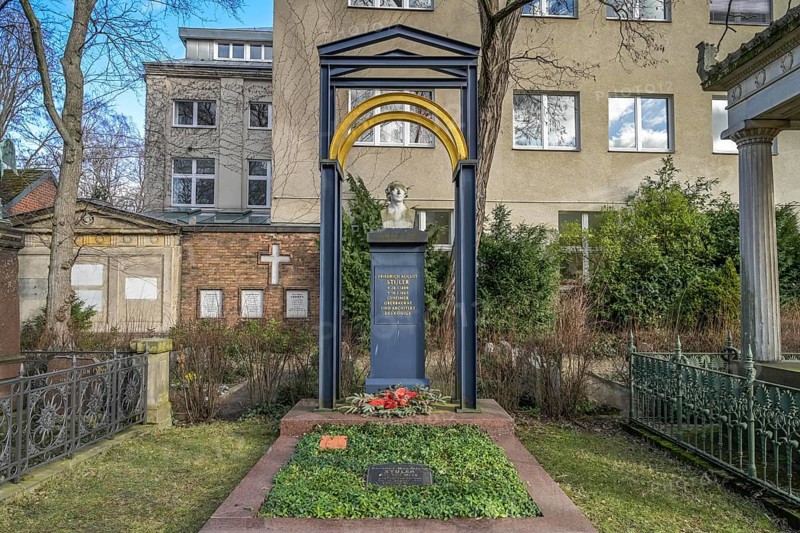 Friedrich August Stueler, Grave, Dorotheenstaedtischer Friedhof, Chausseestrasse, Mitte, Berlin, Germany, Europe