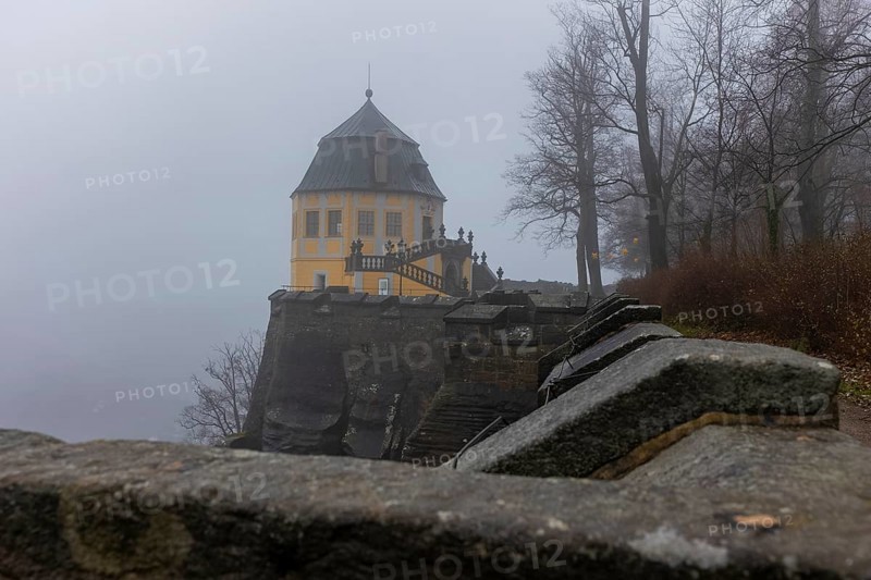 Winter atmosphere at the mountain fortress. Friedrichsburg (Christiansburg), Koenigstein, Saxony, Germany, Europe