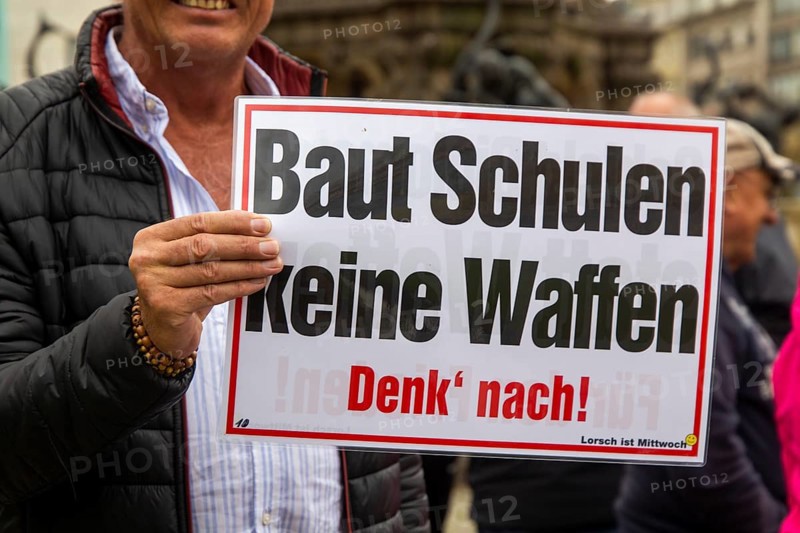 Mannheim: Demonstration against the government's energy policy, foreign policy and corona policy