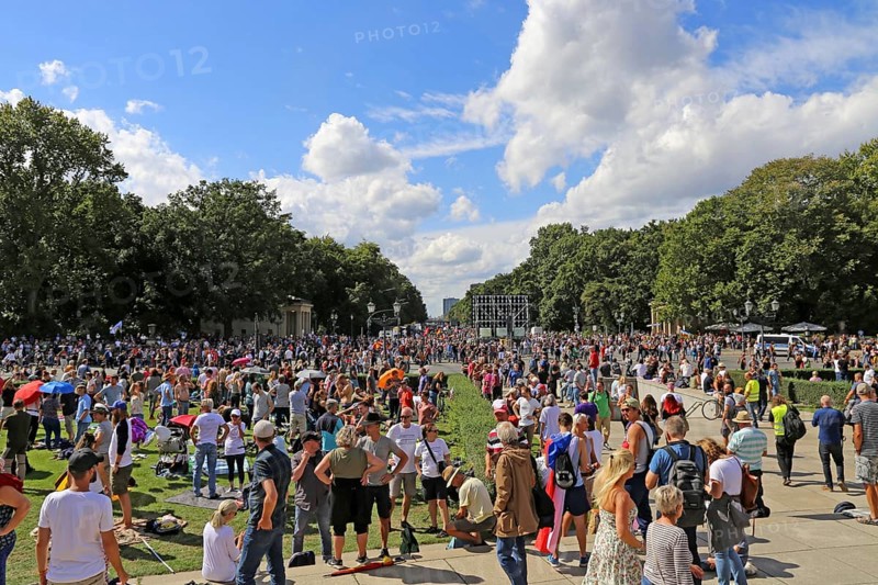 Major demonstration Berlin invites Europe - Festival for peace and freedom Berlin 29 August 2020