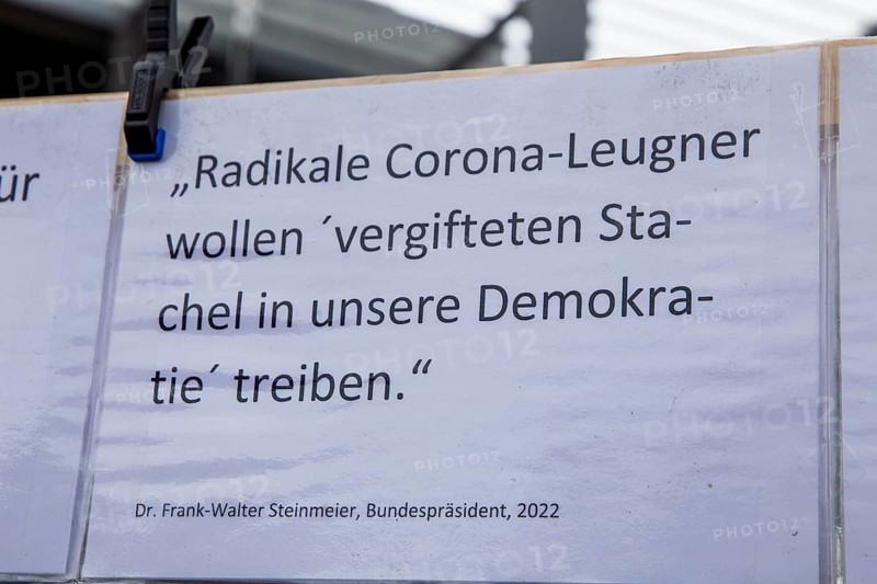 Karlsruhe, 10 December 2023: Large demonstration in favour of reappraisal of the coronavirus measures. A symbolic criminal complaint was filed against the members of the Bundestag who voted in favour of mandatory vaccination at the facilities