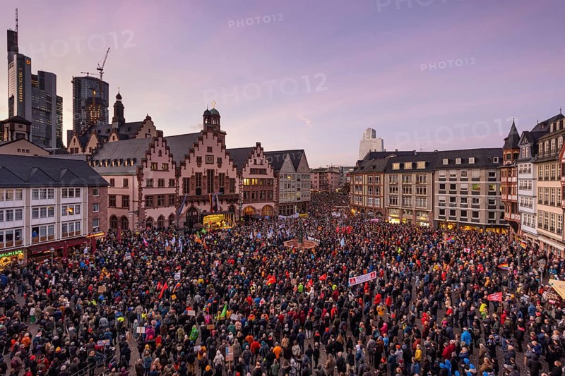 Around 20, 000 people gathered on the Roemerberg in Frankfurt am Main on 5 February 2024 to demonstrate for democracy under the motto Frankfurt stands up for democracy, Roemerberg, Frankfurt am Main, Hesse, Germany, Europe
