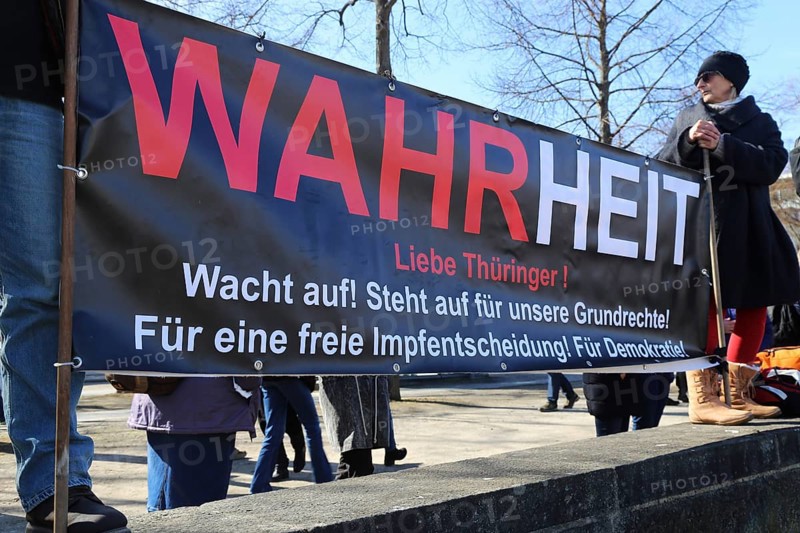 Large demonstration by critics of the corona measures in Kassel: Protests took place simultaneously in many countries under the motto World Wide Demonstration for Freedom, Peace and Human Rights